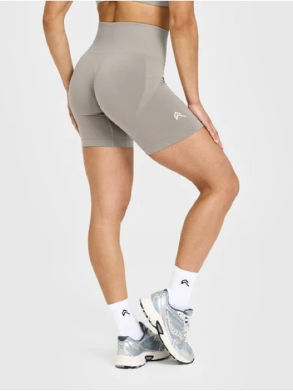 Oner active effortless Shorts - sand